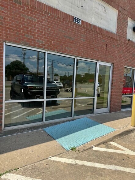 More Photos Of 2323 S Buckner Blvd, Dallas Freestanding For Lease