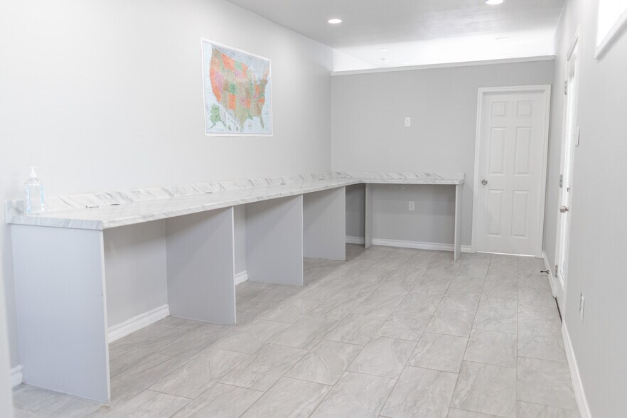 More Photos Of 119 North America Rd, Laredo Land For Sale