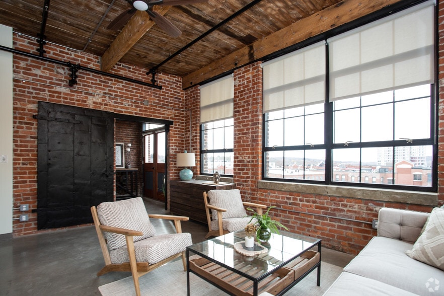 More Photos Of 24 Essex St, Haverhill Apartments For Sale