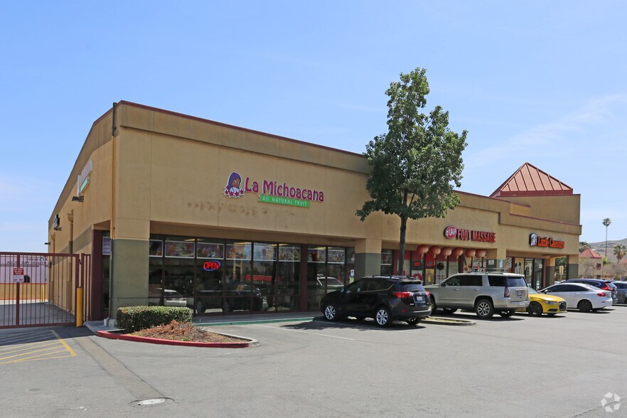 More Photos Of 107-131 N Mckinley St, Corona Unknown For Lease