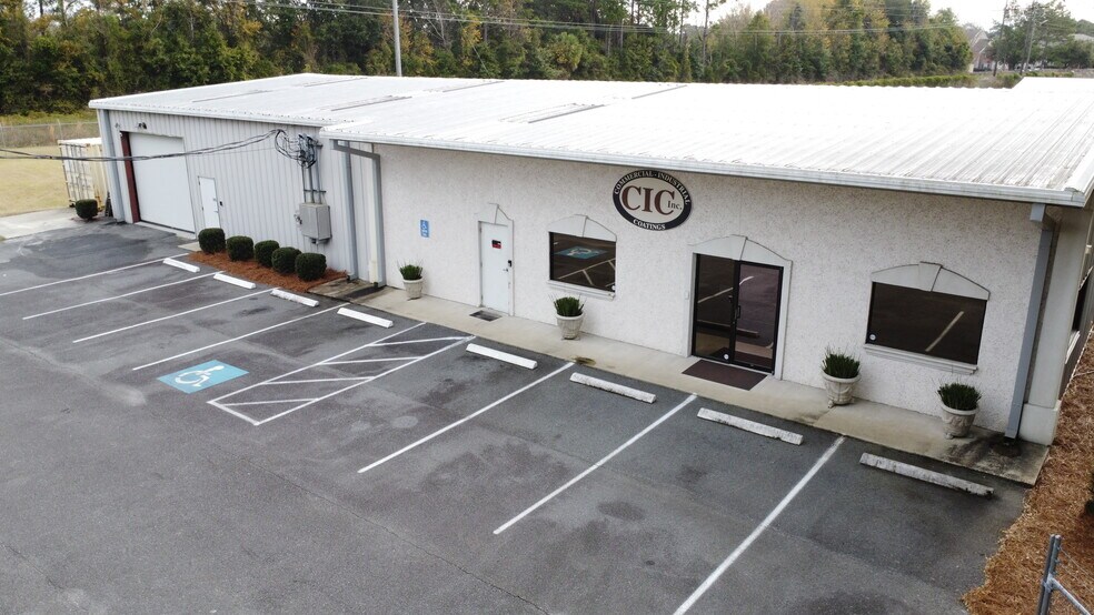 Primary Photo Of 1032 Commercial Dr, Brunswick Flex For Sale