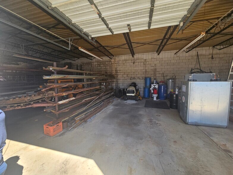 More Photos Of 173 Water St, Bridgeton Warehouse For Sale