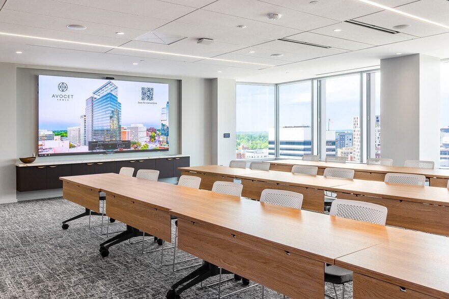 More Photos Of 7373 Wisconsin Ave, Bethesda Office For Lease