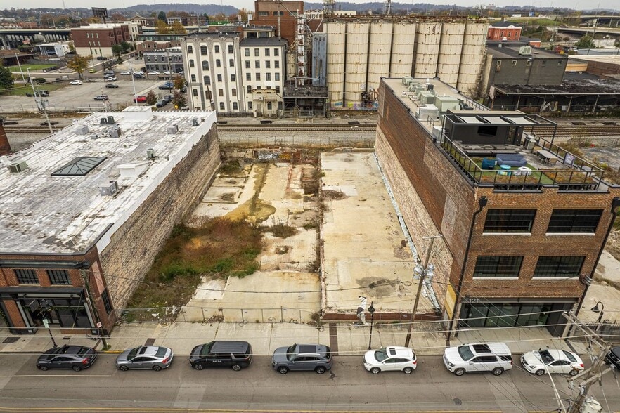 More Photos Of 115 E Jackson Ave, Knoxville Land For Sale