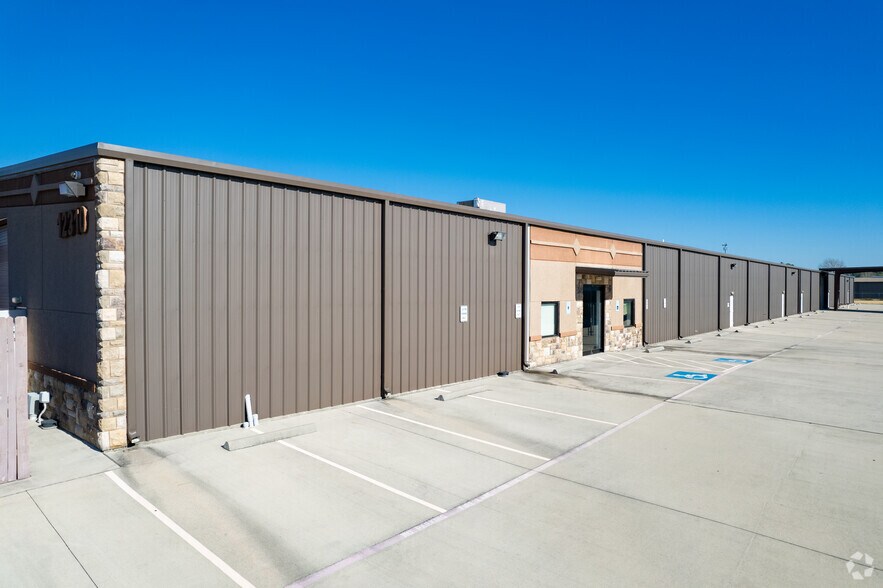 More Photos Of 12306 Shiloh Church Rd, Houston Warehouse For Lease