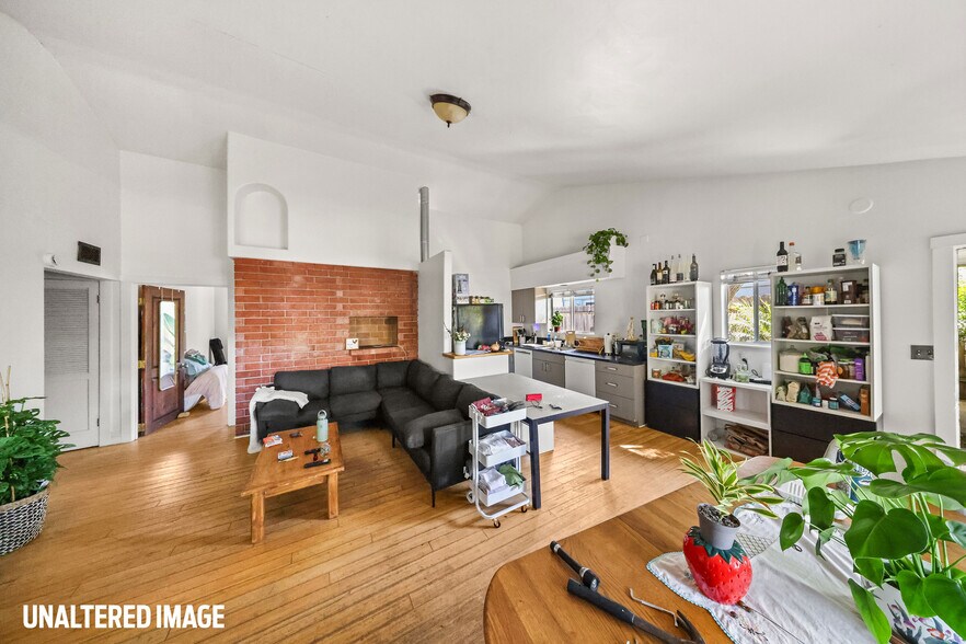 More Photos Of 6880 Pasado Rd, Isla Vista Apartments For Sale