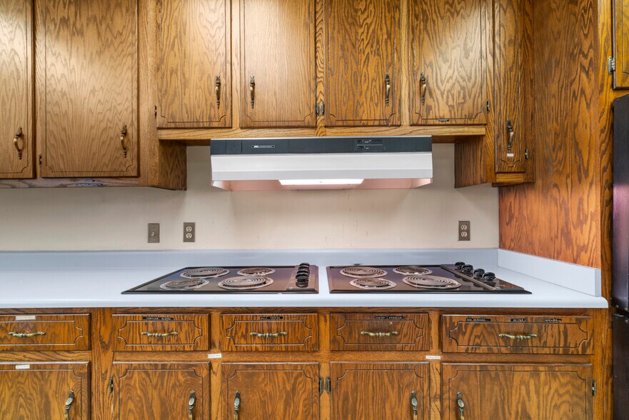 More Photos Of 228 S Military Ave, Lawrenceburg Religious Facility For Sale