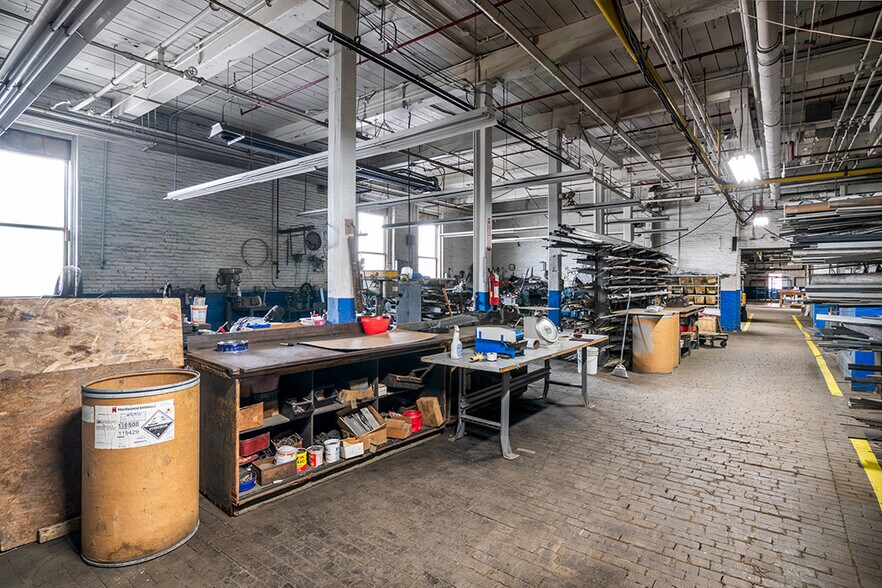 More Photos Of 248 Pine St, Pawtucket Warehouse For Sale