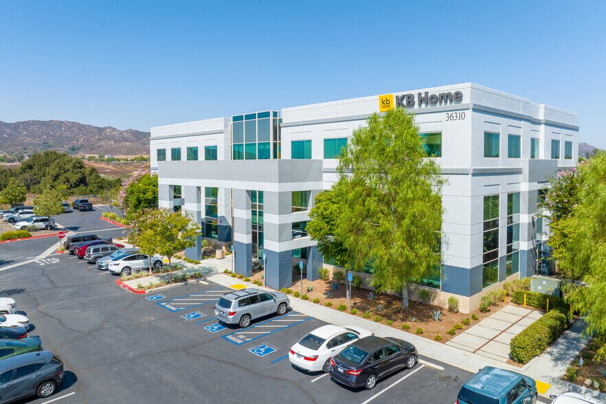 Primary Photo Of 36310 Inland Valley Dr, Wildomar Medical For Lease