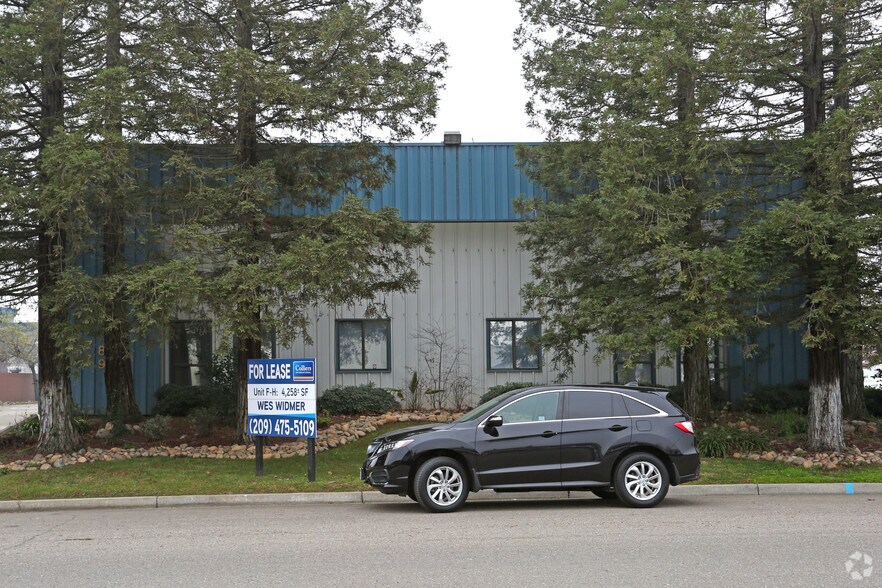 More Photos Of 3765-3793 Wilcox Rd, Stockton Industrial For Lease