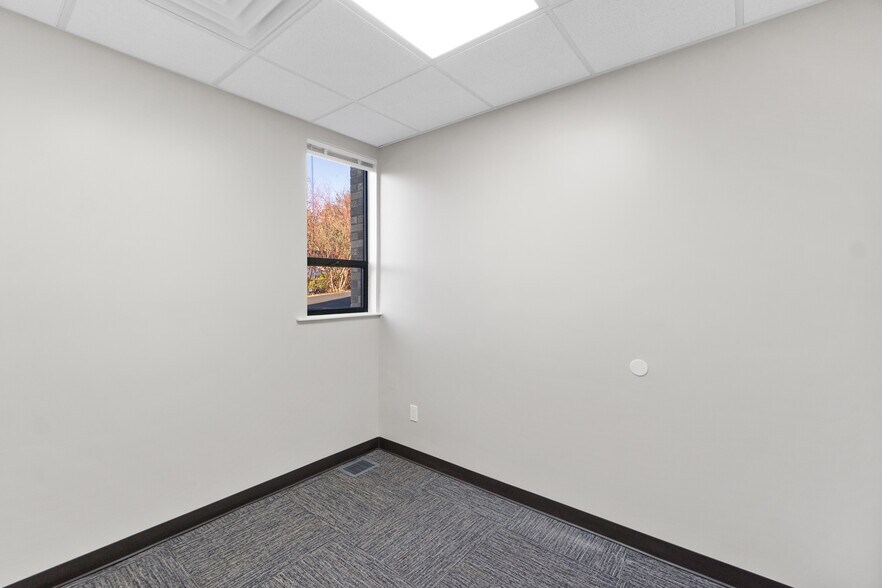 More Photos Of 1170 Clifton Ave, Clifton Office For Lease