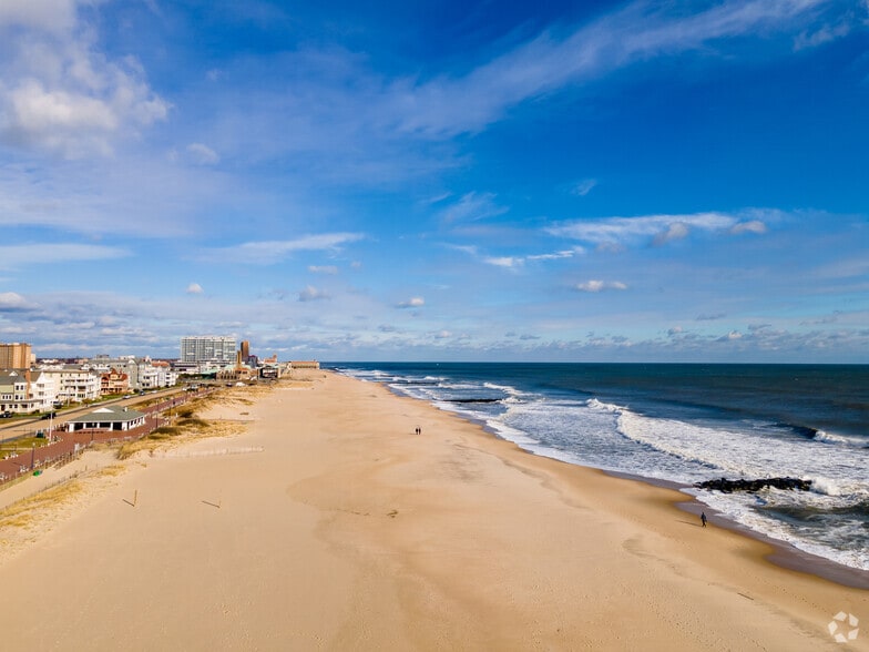 More Photos Of 136 Sumner Ave, Seaside Heights Hotel For Sale