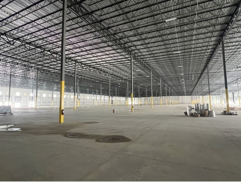 More Photos Of 22867 IH-35, Schertz Unknown For Lease