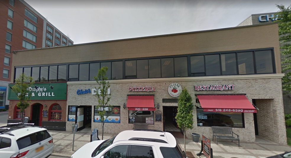 More Photos Of 228-234 Old Country Rd, Mineola Storefront Retail Office For Sale