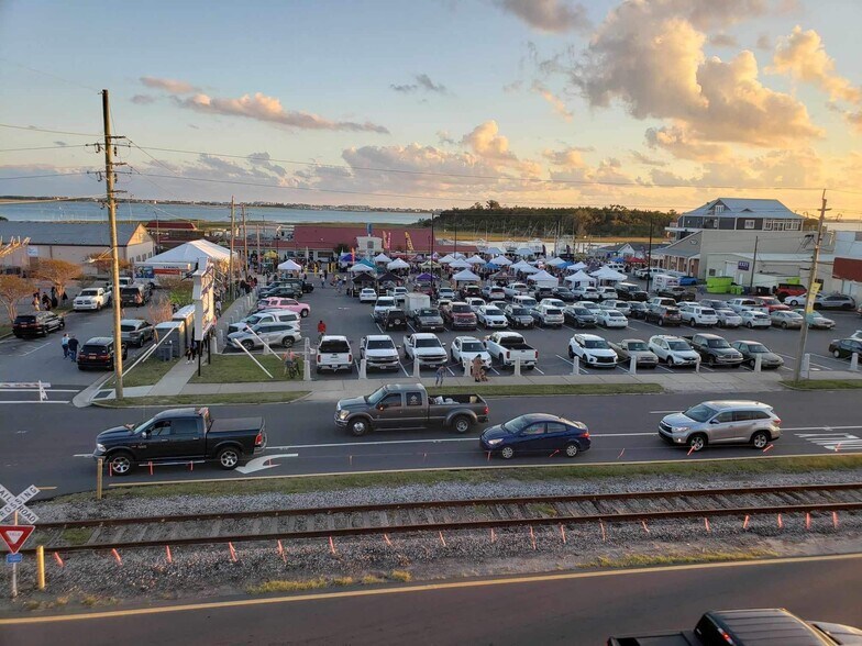 More Photos Of 500 Arendell St, Morehead City Hospitality For Sale
