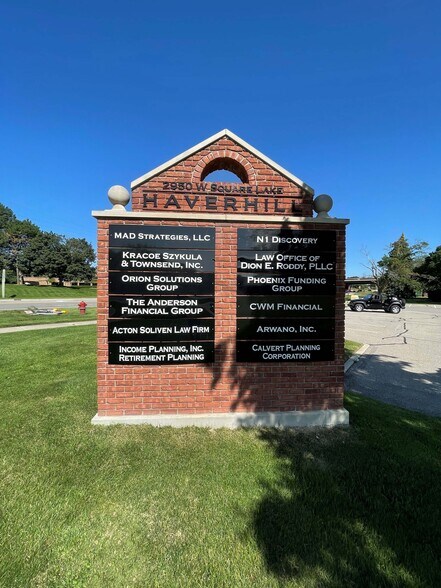 More Photos Of 2950 W Square Lake Rd, Troy Office For Lease