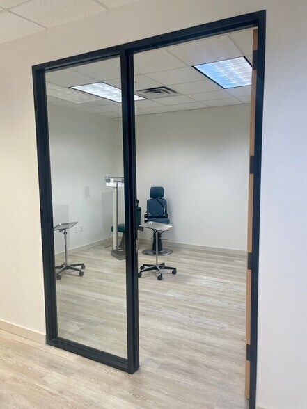 More Photos Of 4407 Bee Caves Rd, West Lake Hills Office For Lease