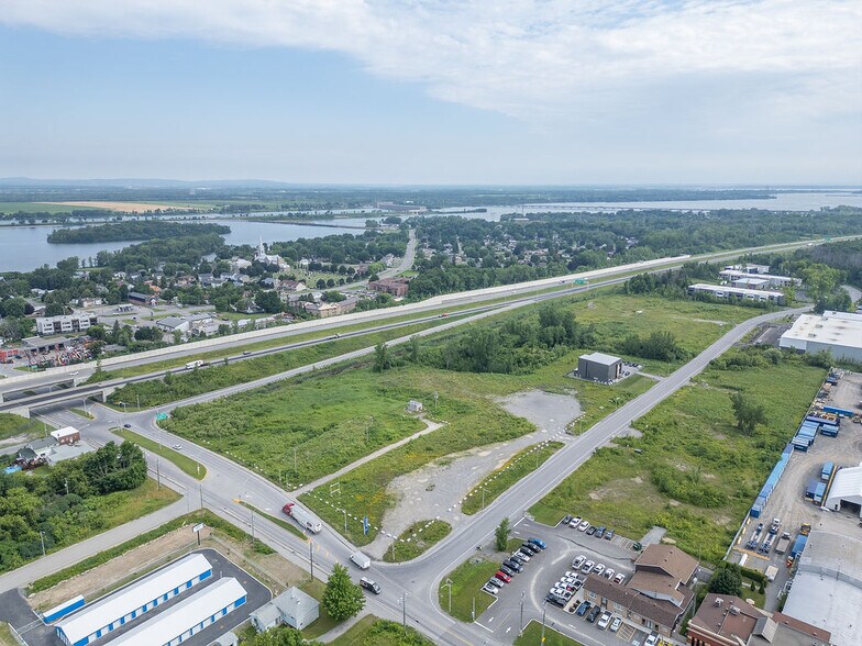 More Photos Of 5255 Av. Pierre-Dansereau, Salaberry-de-valleyfield Land For Sale