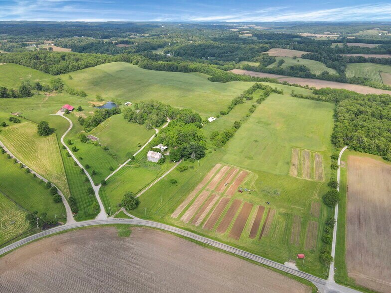 More Photos Of 11559 Somerset rd, Thornville Land For Sale