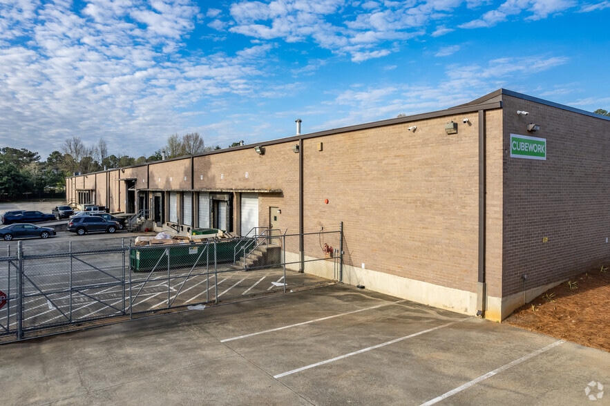 More Photos Of 4660 Hammermill Rd, Tucker Warehouse For Lease