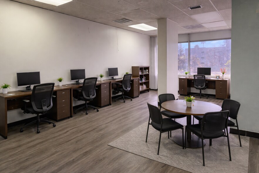 More Photos Of 650 W Duarte Rd, Arcadia Medical For Lease