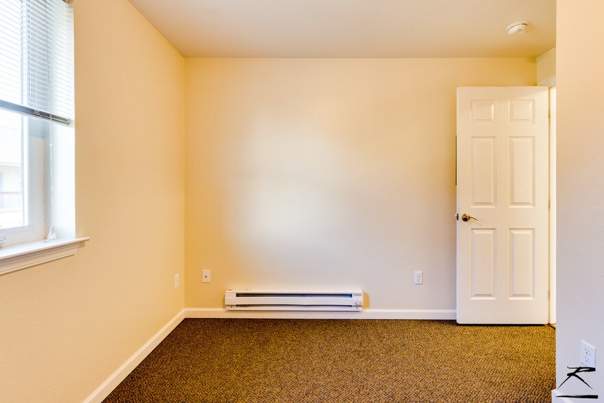 More Photos Of 305-335 Union St, Arcata Apartments For Sale