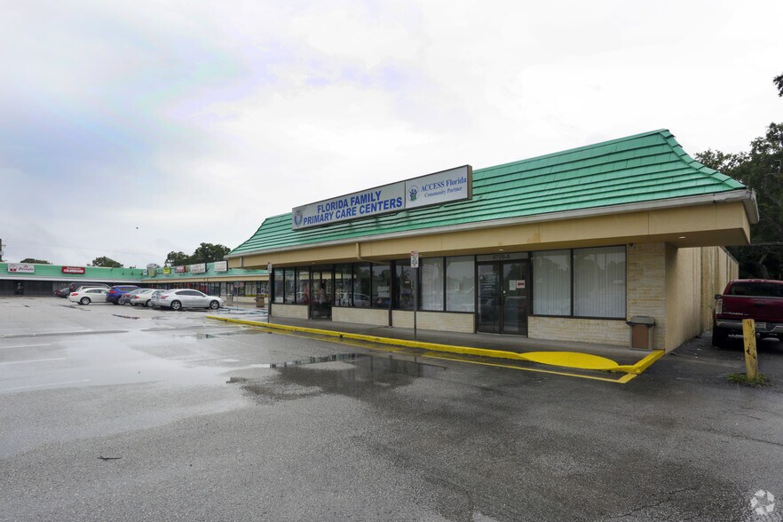More Photos Of 6700-6726 Hanley Rd, Tampa Storefront For Lease