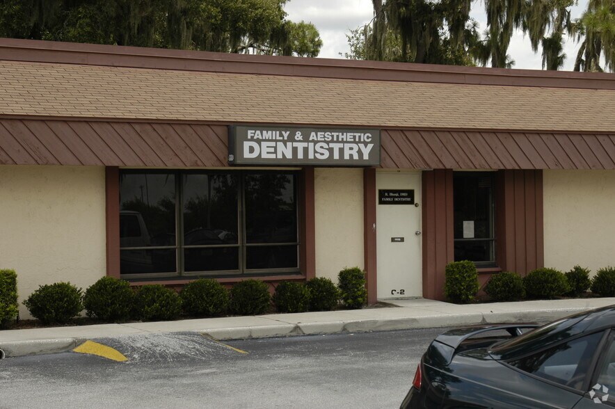 More Photos Of 215-225 Imperial Blvd, Lakeland Medical For Lease