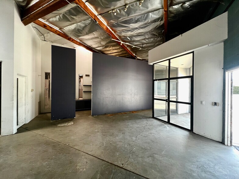 More Photos Of 650 S Raymond Ave, Pasadena Healthcare For Lease