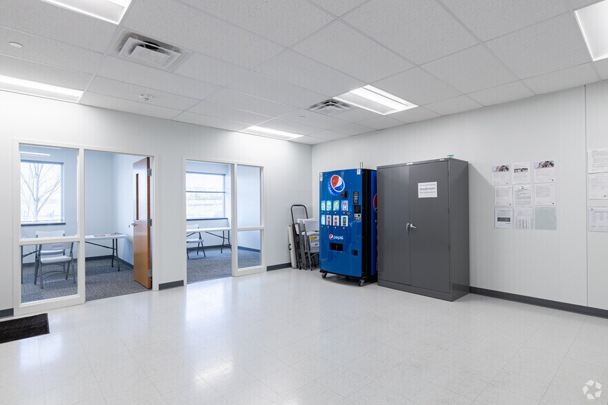 More Photos Of 201 Richard Knock Hwy, Walton Distribution For Lease