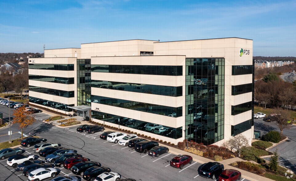 Primary Photo Of 6011 University Blvd, Ellicott City Unknown For Lease