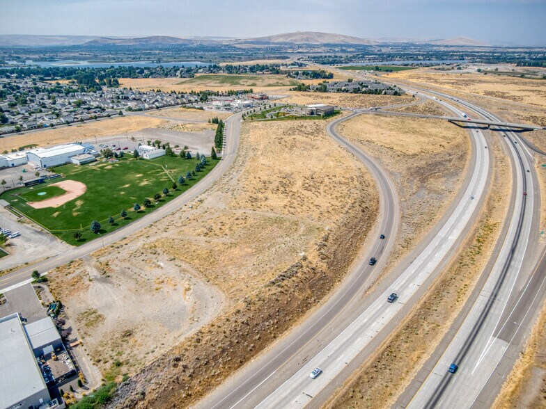 More Photos Of Saint Thomas Drive @ Road 100, Pasco Land For Sale