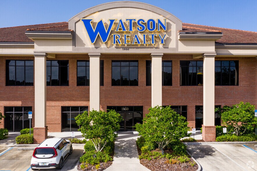 More Photos Of 1950 E Irlo Bronson Memorial Hwy, Kissimmee Office For Lease