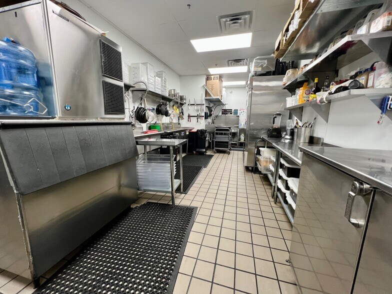 More Photos Of 2645 St. Rose Pky, Henderson Restaurant For Lease