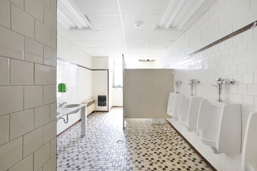 More Photos Of 117 Elm Ave, Takoma Park Schools For Sale