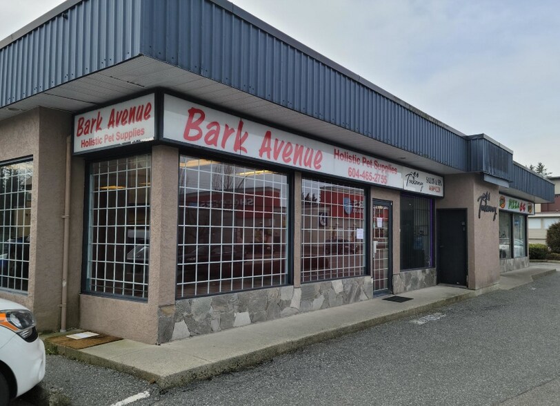Primary Photo Of 19162 McMyn Rd, Pitt Meadows Convenience Store For Lease