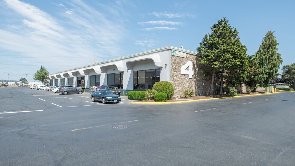 More Photos Of 3571-3599 NW Yeon Ave, Portland Unknown For Lease