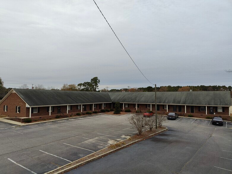 More Photos Of 3048-3094 Sunset Ave, Rocky Mount Office For Sale