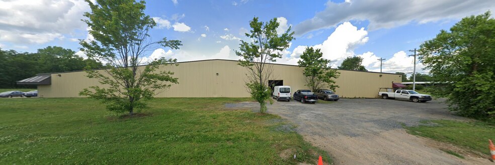More Photos Of 150 E Mount Gallant Rd, Rock Hill Warehouse For Lease