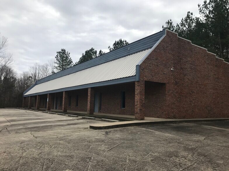 More Photos Of 232-236 Industrial Park Dr, Commerce Office For Lease