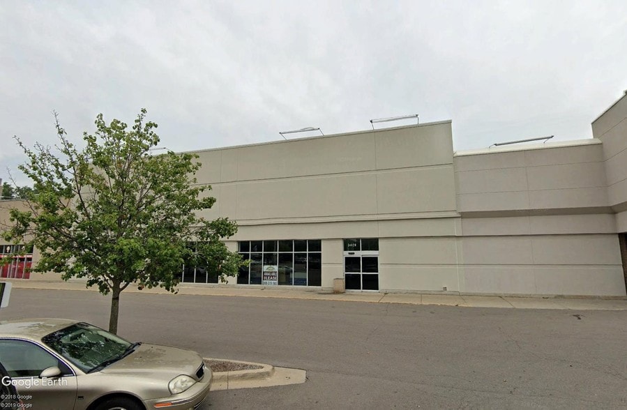 More Photos Of 34414-34790 Ford Rd, Westland Unknown For Lease