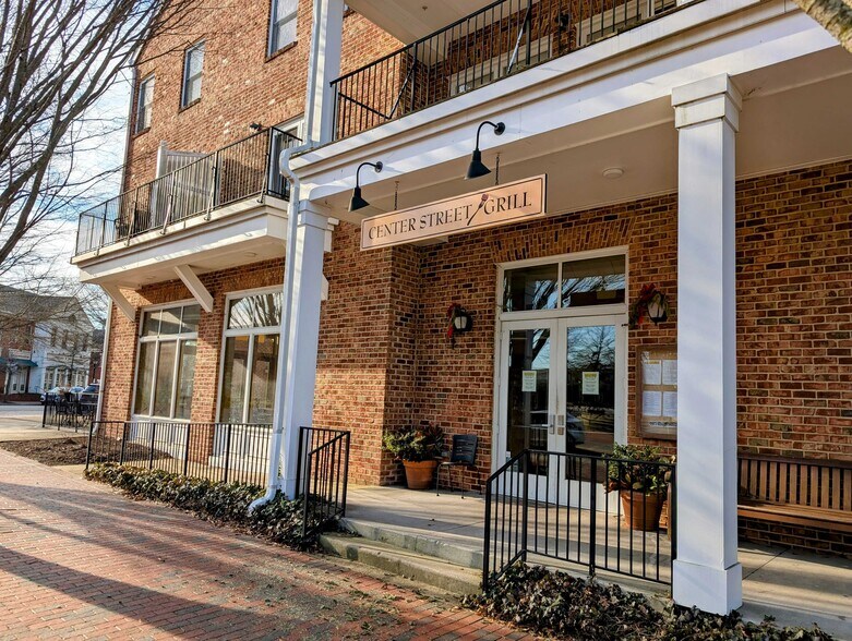 Primary Photo Of 5101 Center St, Williamsburg Restaurant For Sale