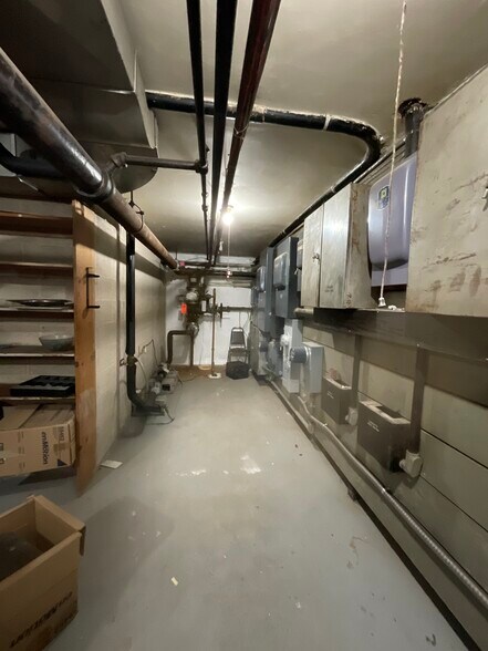 More Photos Of 37-41 North St, Pittsfield Storefront For Lease