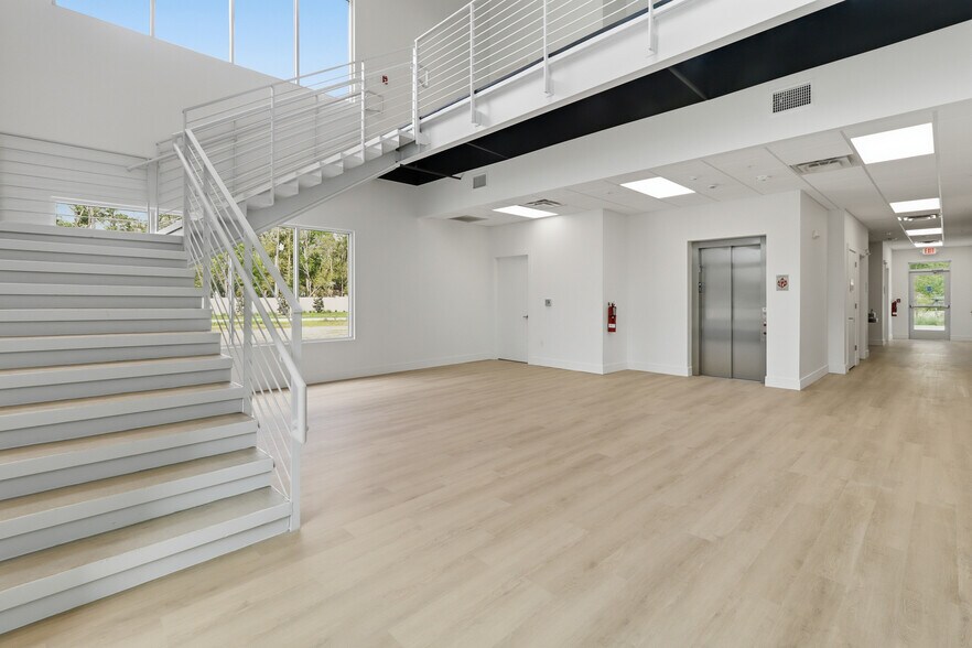 More Photos Of 3416 W Lake Mary Blvd, Lake Mary Medical For Lease