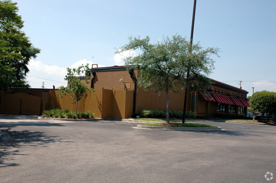 More Photos Of 1953 Savannah Hwy, Charleston Restaurant For Lease