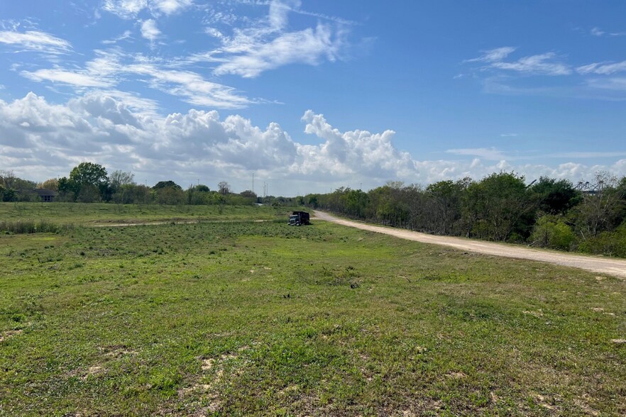 More Photos Of 0 Port Road, Seabrook Land For Lease