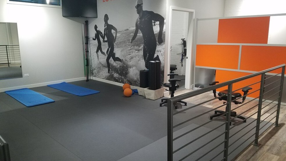 More Photos Of 1221 N La Salle Dr, Chicago Multifamily For Sale