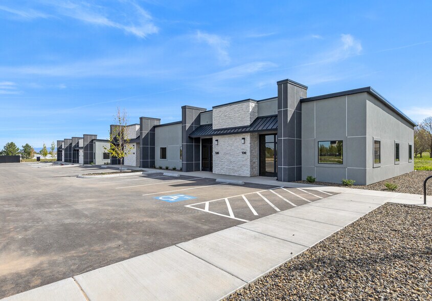 More Photos Of 3526 E Louise Dr, Meridian Office For Sale