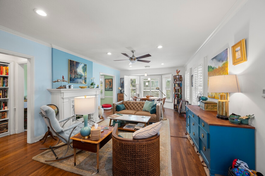 More Photos Of 112-20 E Redwood St, San Diego Apartments For Sale