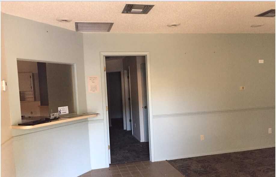 More Photos Of 1305 S Fort Harrison Ave, Clearwater Medical For Sale